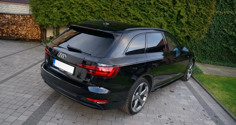 Audi A4 cena 99999 przebieg: 174000, rok produkcji 2018 z Mysłowice małe 466